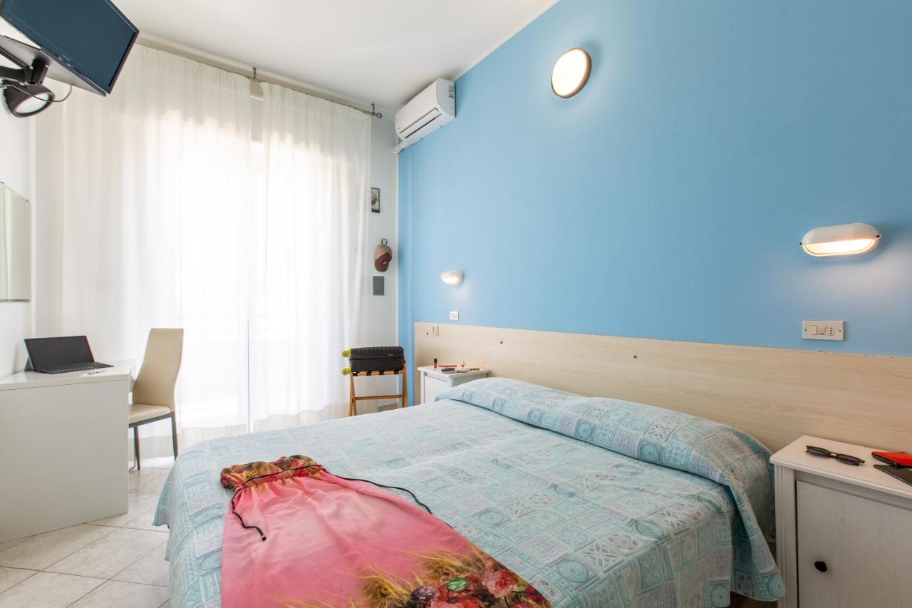 Hotel Sant'Angelo Riccione Extérieur photo